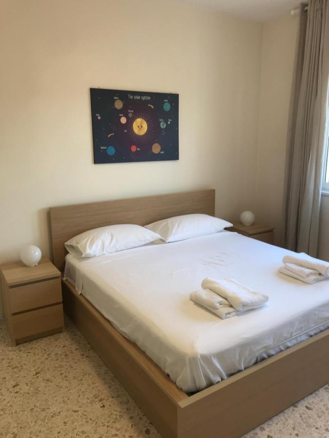 B&B Parco 2 Giugno Bari Kültér fotó