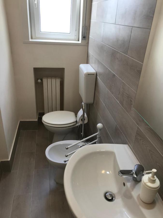 B&B Parco 2 Giugno Bari Kültér fotó