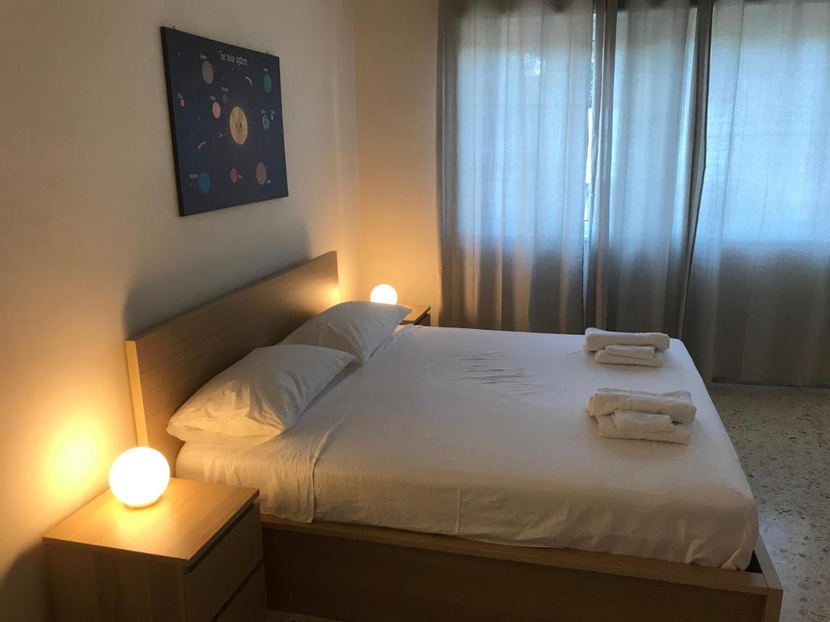 B&B Parco 2 Giugno Bari Kültér fotó