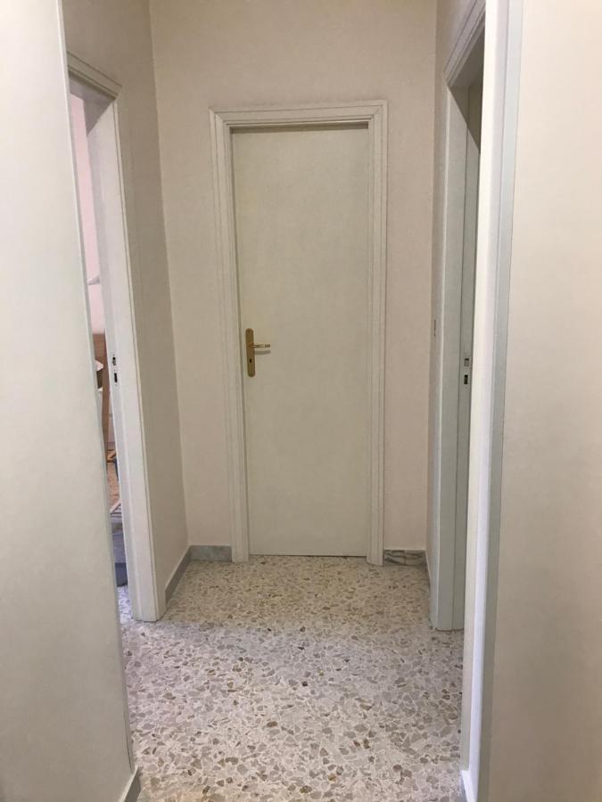 B&B Parco 2 Giugno Bari Kültér fotó