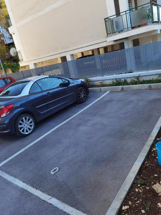 B&B Parco 2 Giugno Bari Kültér fotó